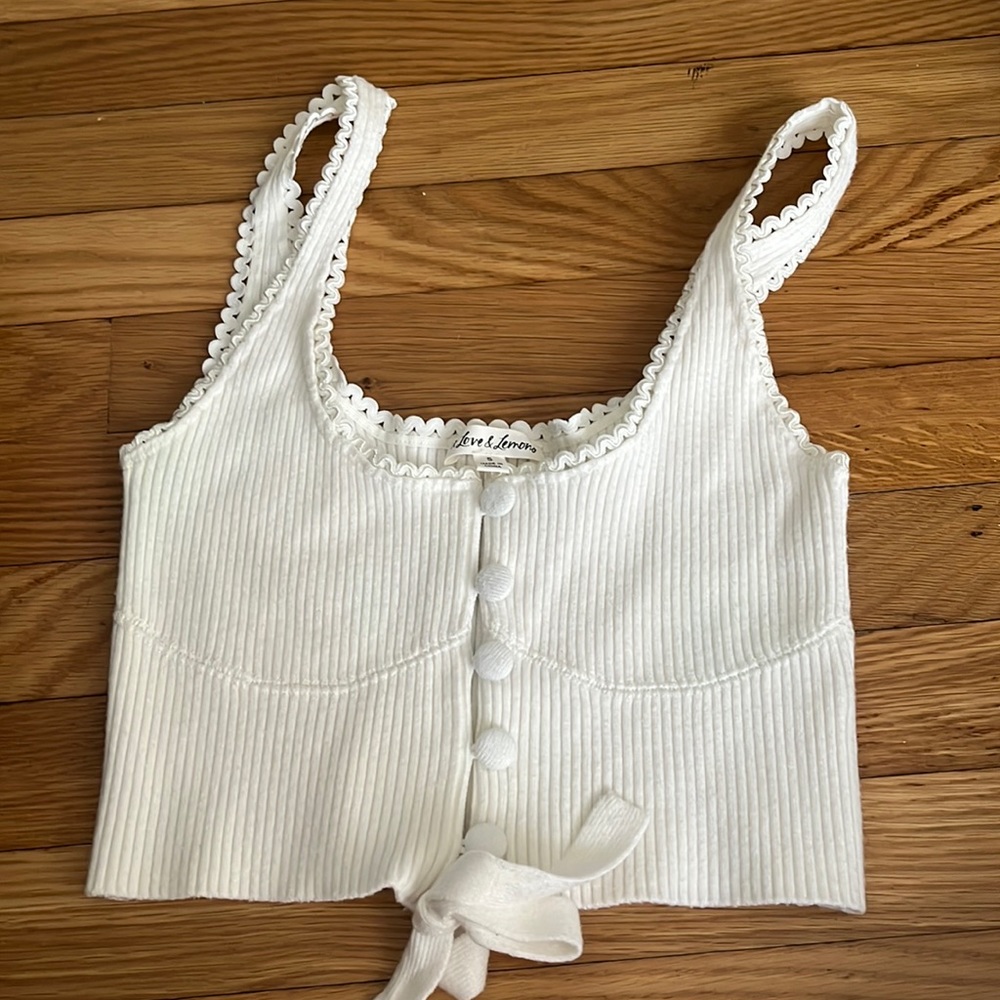 White crop top